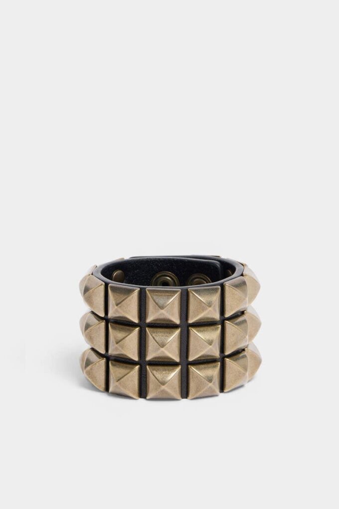 Bracciale con borchie su tutta la superficie Bracciale con borchie su tutta la superficie