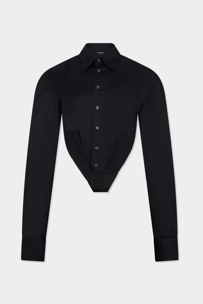Camicia con scollo profondo Camicia con scollo profondo