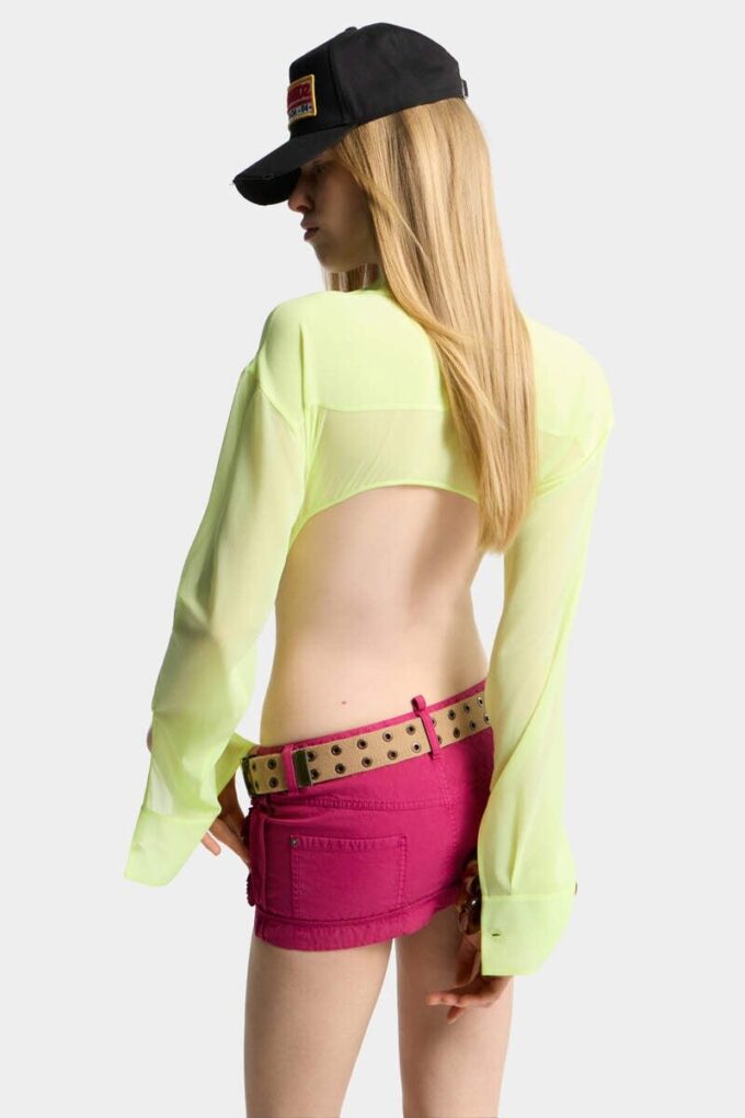 Camicia trasparente con scollo profondo Camicia trasparente con scollo profondo