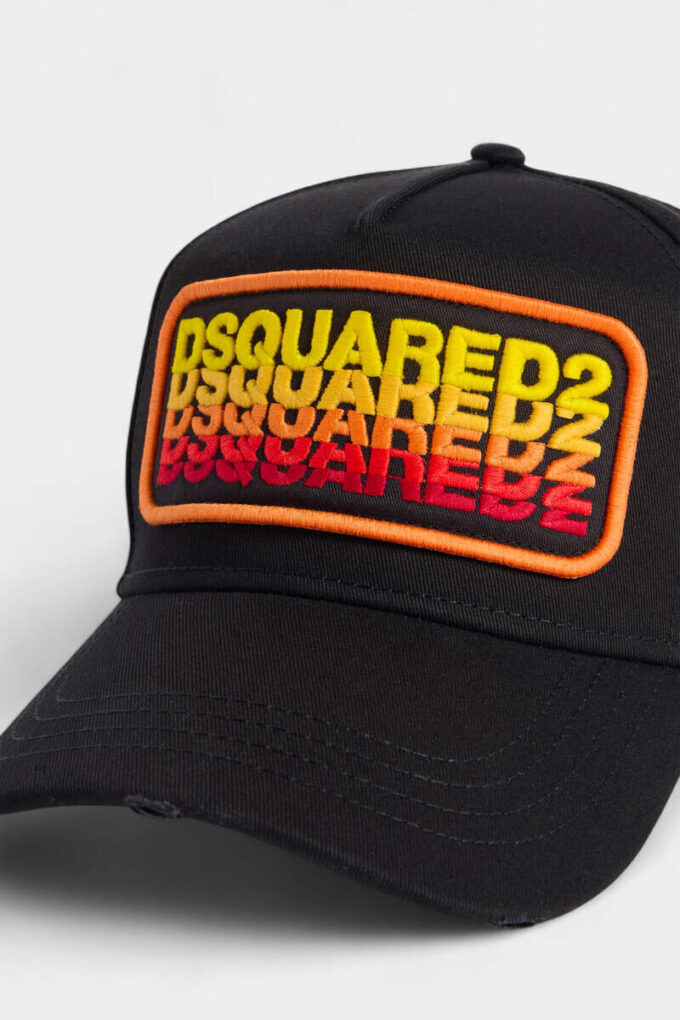 Cappellino da baseball con toppa con logo Dsquared2 Cappellino da baseball con toppa con logo Dsquared2