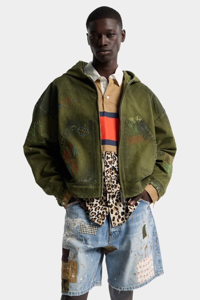 Cappotto Kaban con cappuccio e motivi scarabocchiati fatti a mano