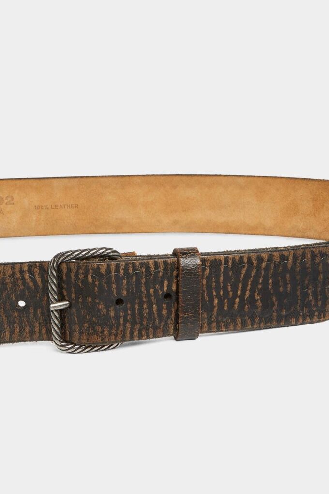 Cintura con fibbia vintage smerlata