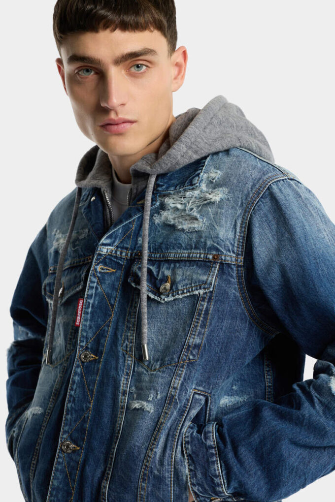 Giacca di jeans con lavaggio strappato medio Giacca di jeans con lavaggio strappato medio