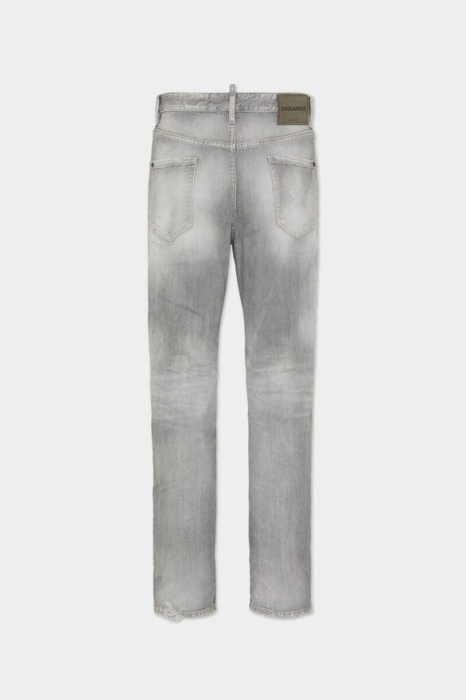 Jeans 642 con lavaggio grigio Jeans 642 con lavaggio grigio