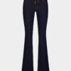 Jeans a zampa media con lavaggio scuro Jeans a zampa media con lavaggio scuro