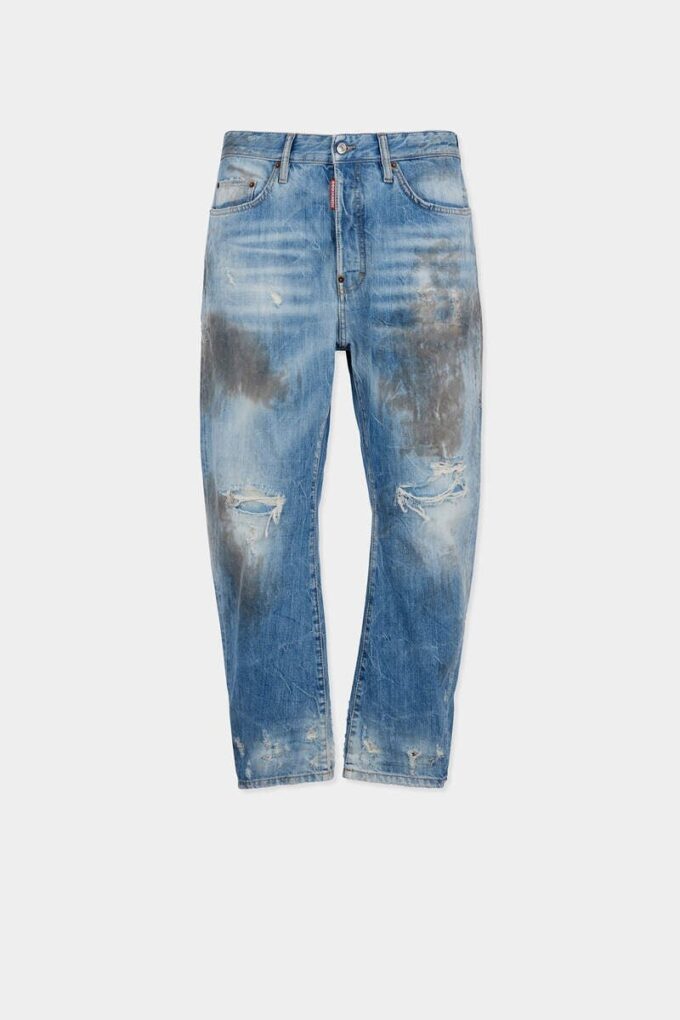 Jeans blu chiaro con effetto sporco Jeans blu chiaro con effetto sporco