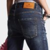 Jeans Cool Girl con lavaggio scuro e pulito Jeans Cool Girl con lavaggio scuro e pulito