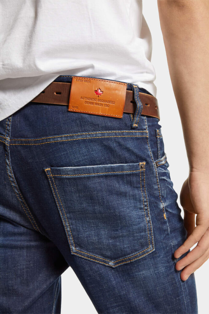 Jeans Cool Guy con lavaggio scuro pulito