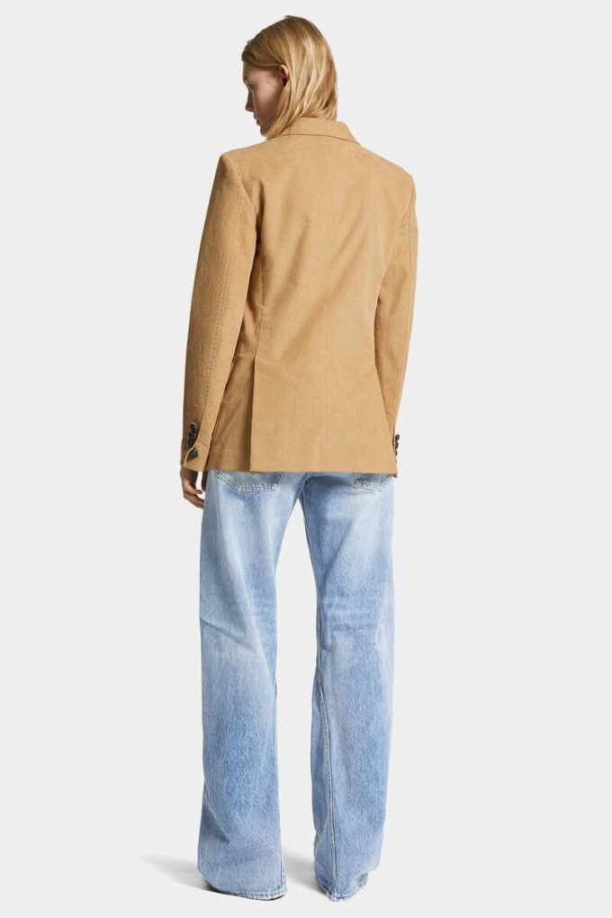 Jeans D2 Twisted con lavaggio chiaro Jeans D2 Twisted con lavaggio chiaro