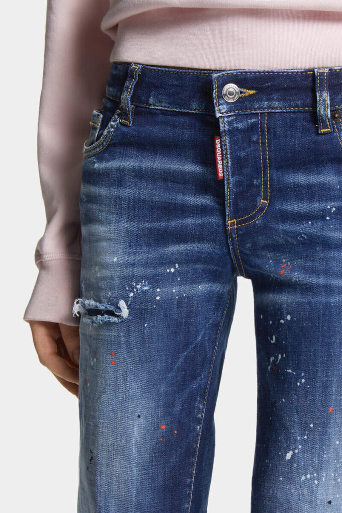 Jeans Jenna con lavaggio a macchie rosse medie Jeans Jenna con lavaggio a macchie rosse medie