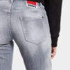 Jeans Jennifer a vita media con lavaggio grigio spazzolato Jeans Jennifer a vita media con lavaggio grigio spazzolato