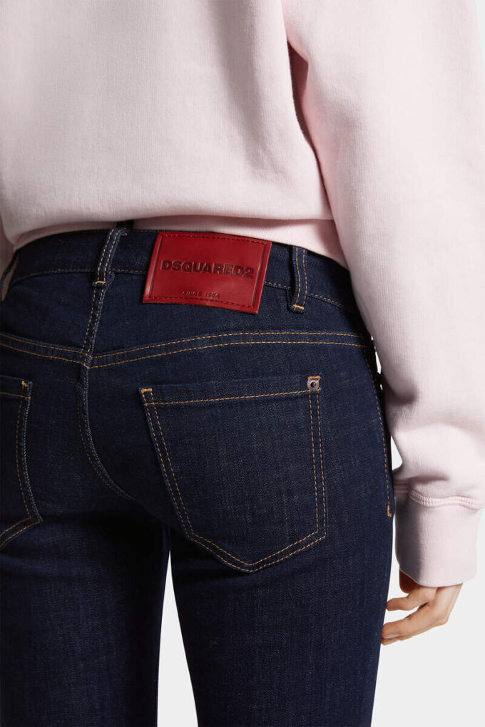Jeans Jennifer con lavaggio scuro Jeans Jennifer con lavaggio scuro