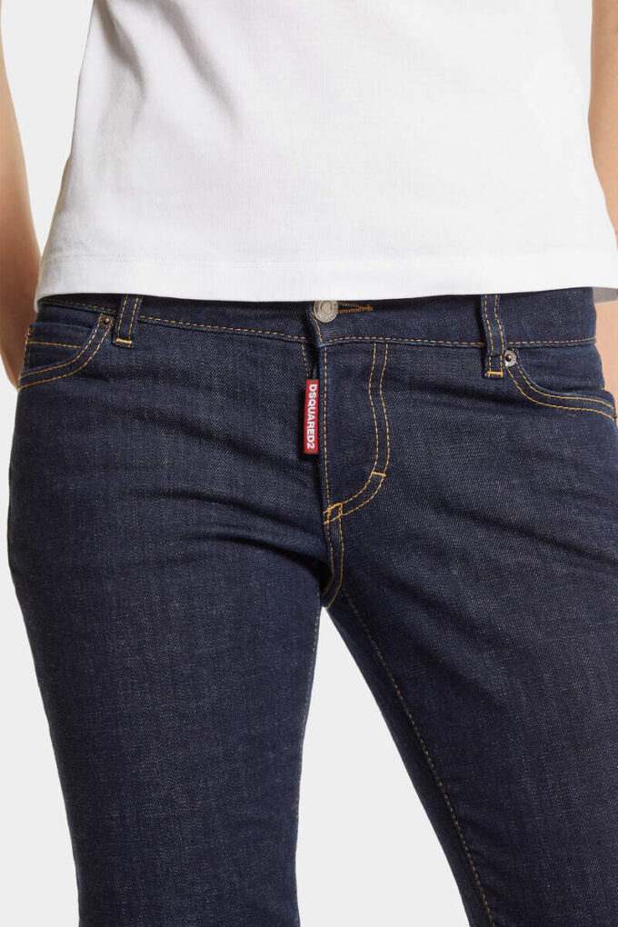 Jeans Jennifer con lavaggio scuro Jeans Jennifer con lavaggio scuro