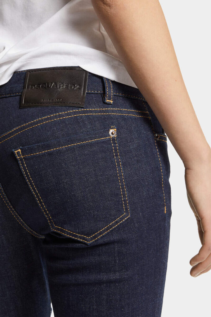 Jeans Jennifer con lavaggio scuro Jeans Jennifer con lavaggio scuro