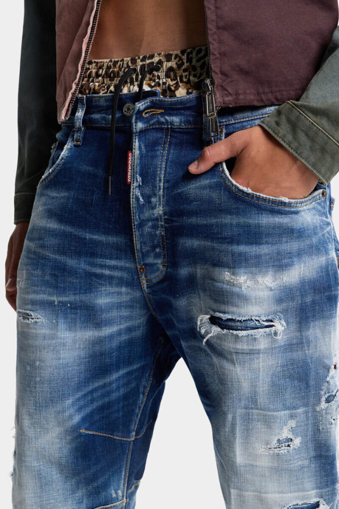 Jeans Kawaii con lavaggio medio Jeans Kawaii con lavaggio medio