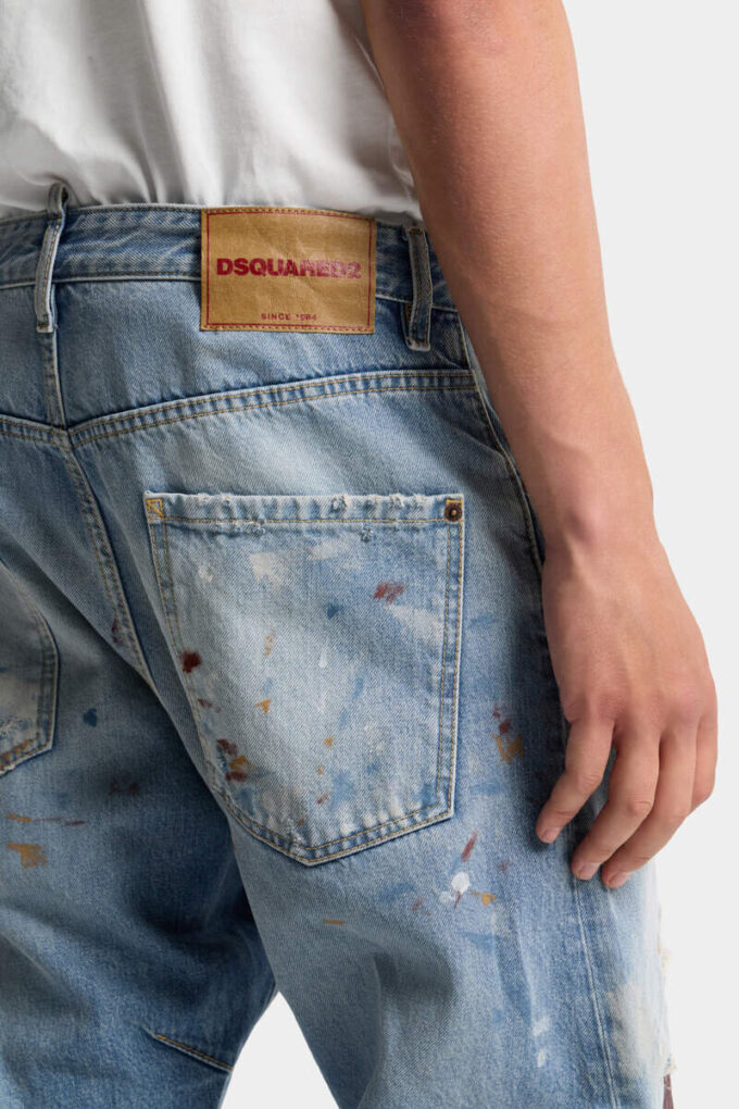 Jeans Kawaii con lavaggio medio Jeans Kawaii con lavaggio medio