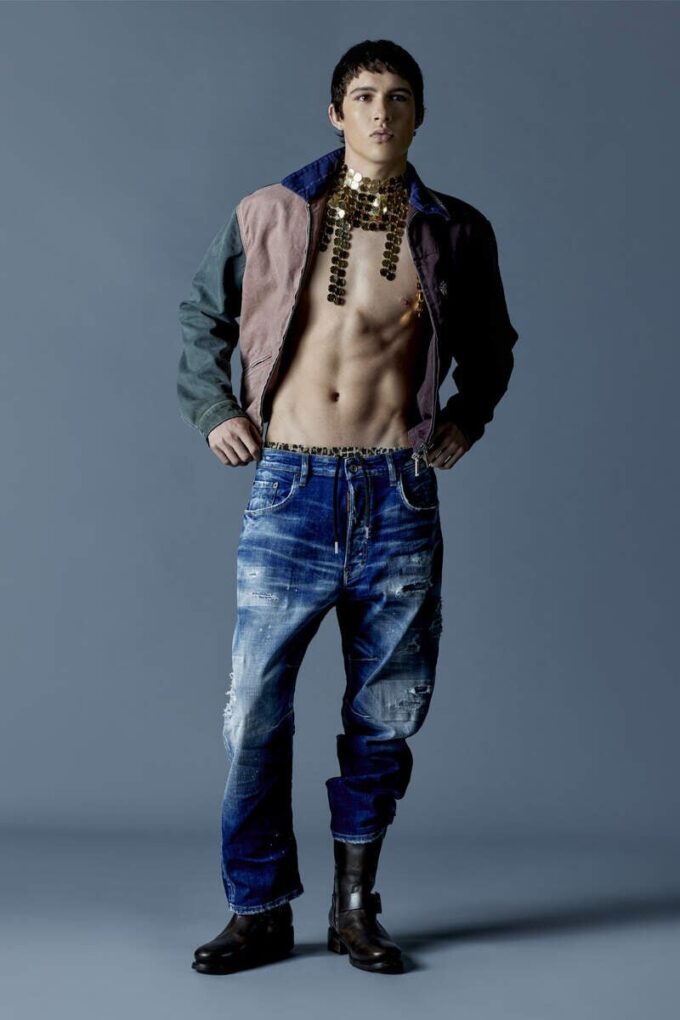 Jeans Kawaii con lavaggio medio Jeans Kawaii con lavaggio medio