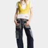 Jeans larghi con effetto intrecciato e lavaggio scuro Jeans larghi con effetto intrecciato e lavaggio scuro