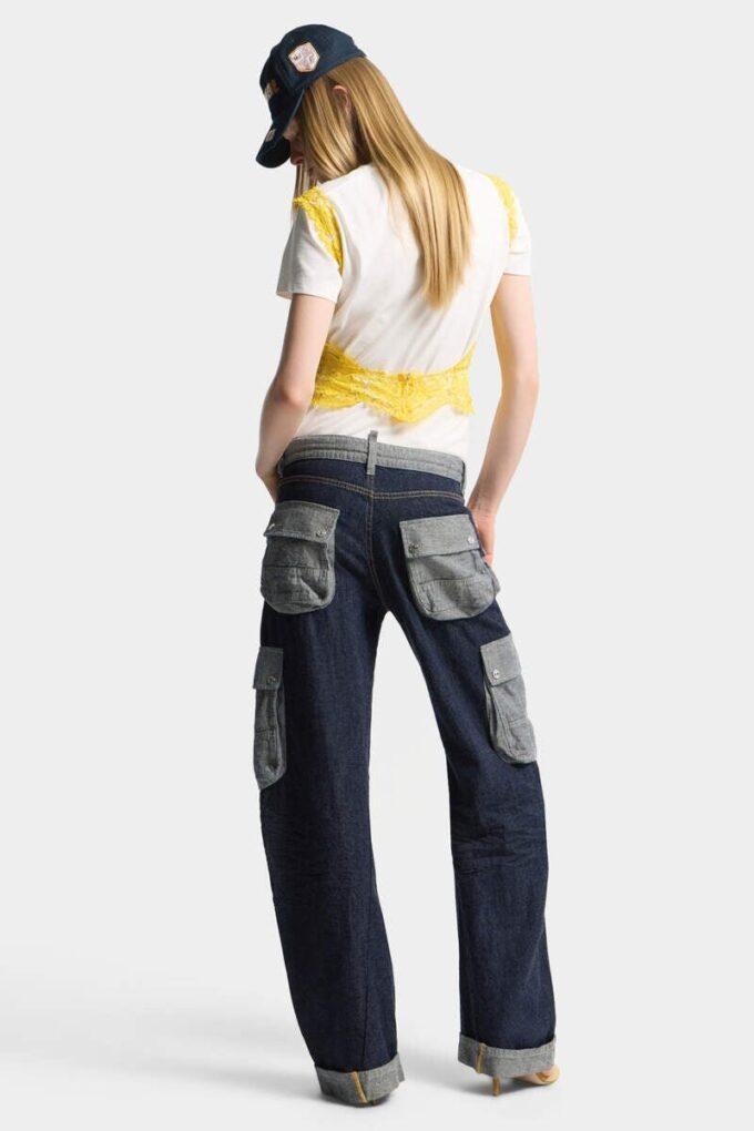 Jeans larghi con effetto intrecciato e lavaggio scuro Jeans larghi con effetto intrecciato e lavaggio scuro