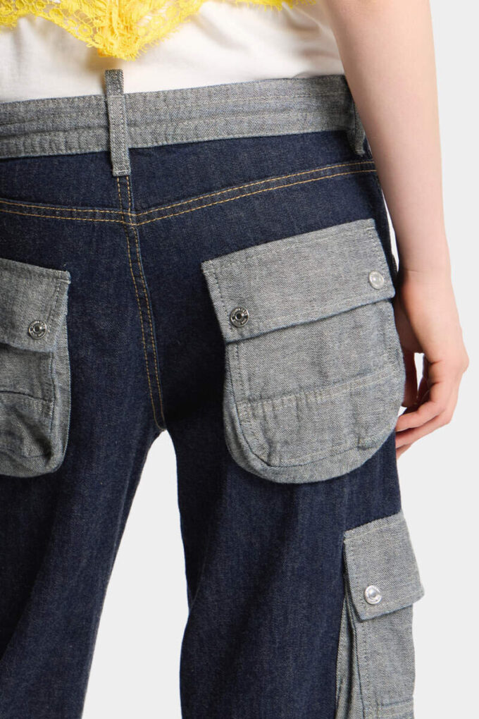 Jeans larghi con effetto intrecciato e lavaggio scuro Jeans larghi con effetto intrecciato e lavaggio scuro
