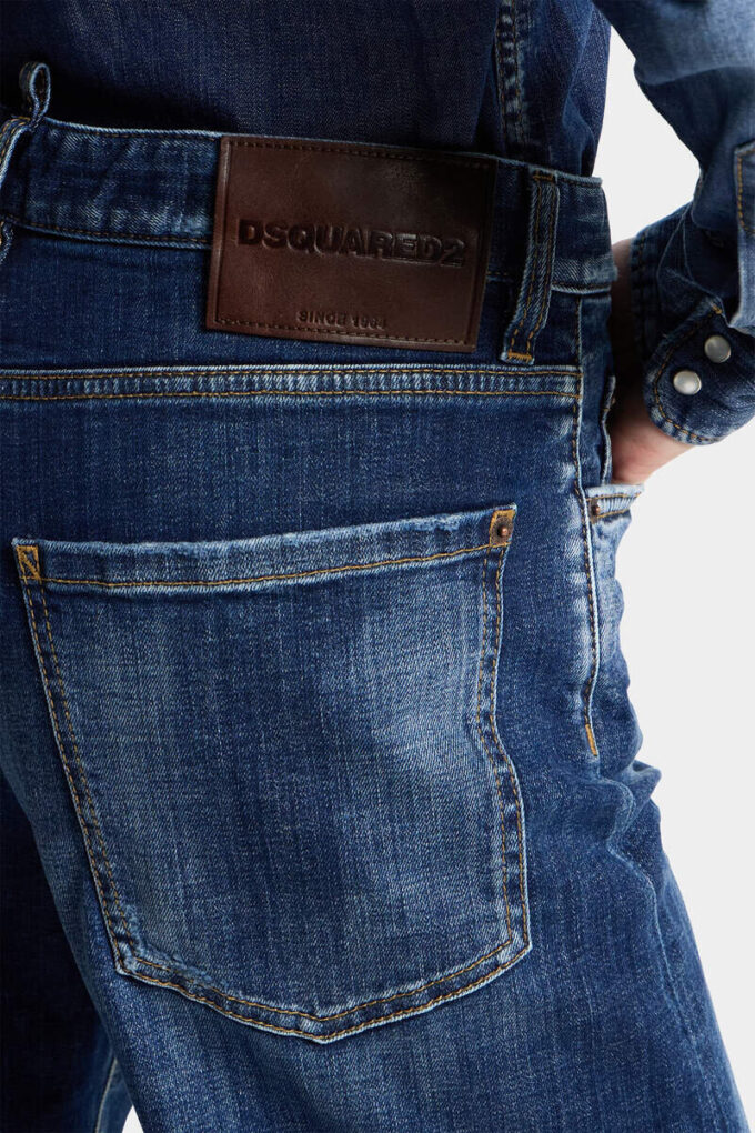 Jeans larghi con effetto twist e lavaggio scuro Smoker Jeans larghi con effetto twist e lavaggio scuro Smoker