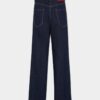 Jeans larghi con lavaggio scuro Jeans larghi con lavaggio scuro