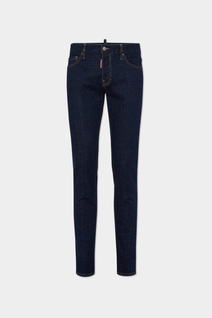 Jeans slim con lavaggio scuro Jeans slim con lavaggio scuro