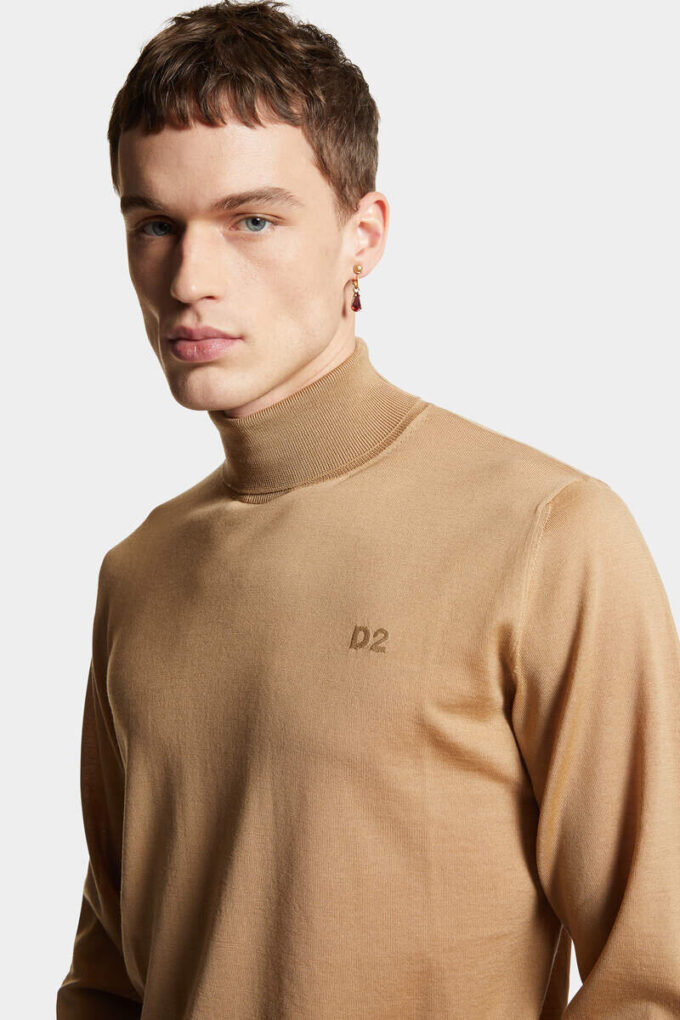 Maglione a collo alto Maglione a collo alto