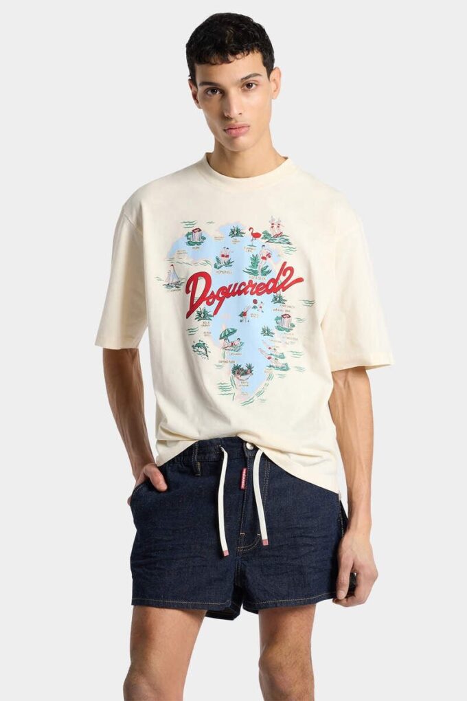Pantaloncini a vita bassa con lavaggio scuro Pantaloncini a vita bassa con lavaggio scuro