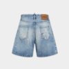 Pantaloncini con lavaggio medio Pantaloncini con lavaggio medio