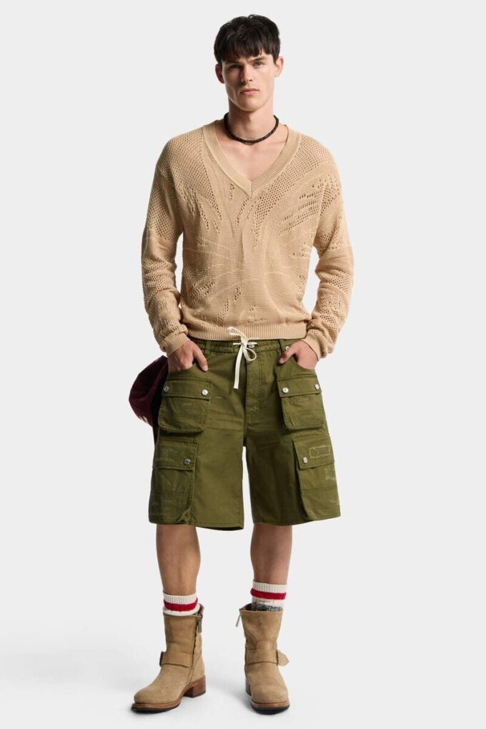 Pantaloncini con tasche multiple Pantaloncini con tasche multiple