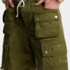 Pantaloncini con tasche multiple Pantaloncini con tasche multiple