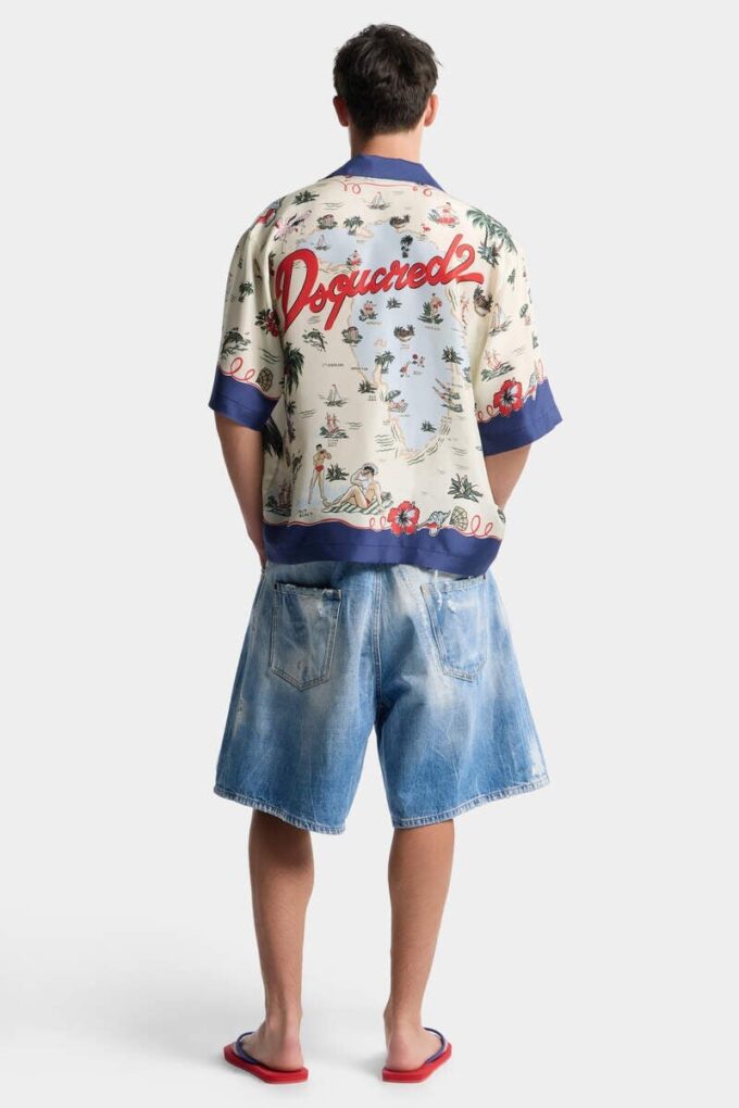 Pantaloncini da surf con lavaggio chiaro Pantaloncini da surf con lavaggio chiaro