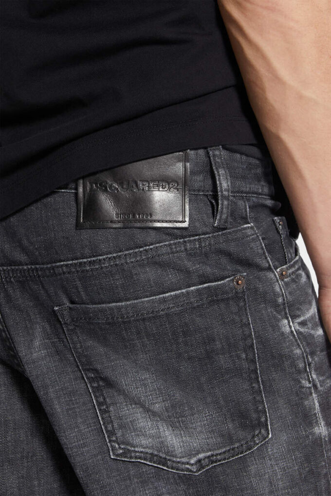 Pantaloncini marini con lavaggio nero Pantaloncini marini con lavaggio nero