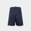 Pantaloncini strappati e dal taglio grezzo Pantaloncini strappati e dal taglio grezzo