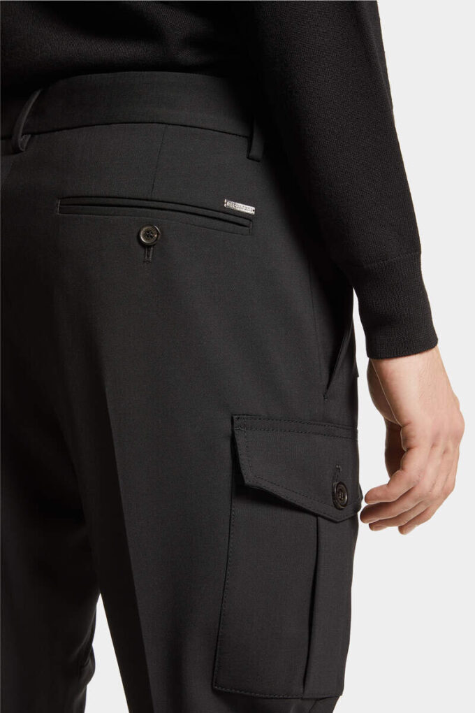Pantaloni cargo chic, urbani e sexy