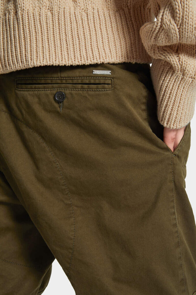 Pantaloni chino sexy Pantaloni chino sexy