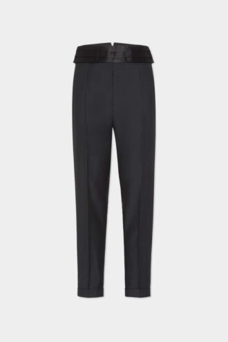 Pantaloni da sera con una piega