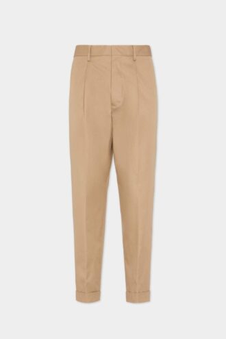 Pantaloni in cotone con una piega Pantaloni in cotone con una piega