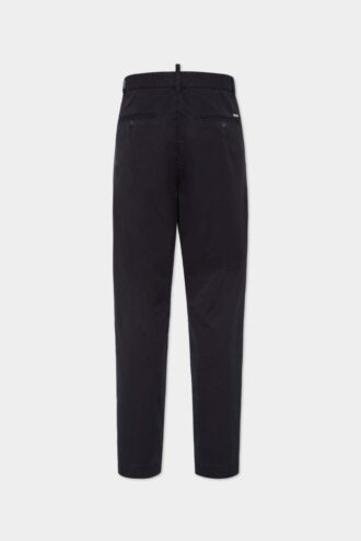 Pantaloni in cotone con una piega