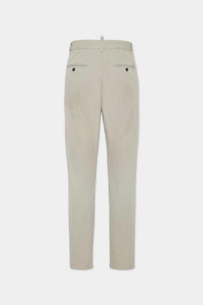 Pantaloni in cotone con una piega