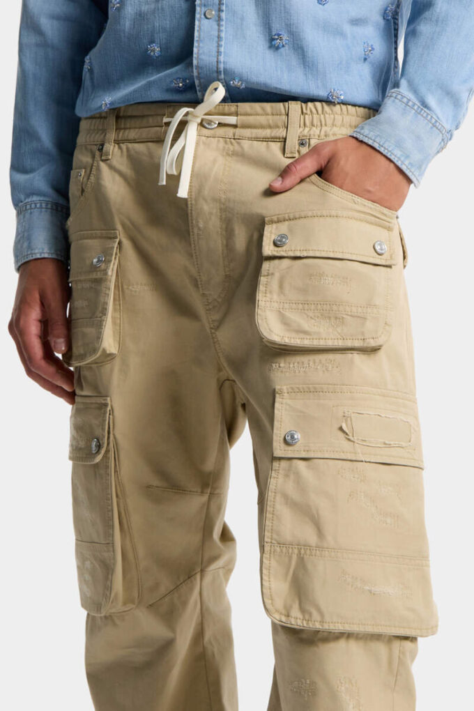 Pantaloni Kawaii con tasche multiple Pantaloni Kawaii con tasche multiple