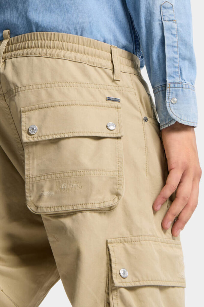 Pantaloni Kawaii con tasche multiple Pantaloni Kawaii con tasche multiple
