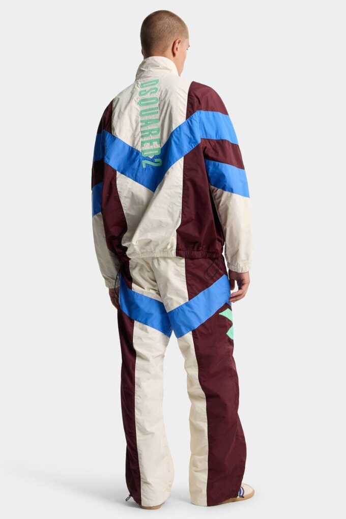 Pantaloni larghi da tuta a blocchi di colore Pantaloni larghi da tuta a blocchi di colore