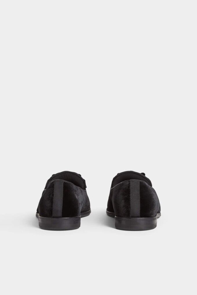 Pantofole neoclassiche Pantofole neoclassiche
