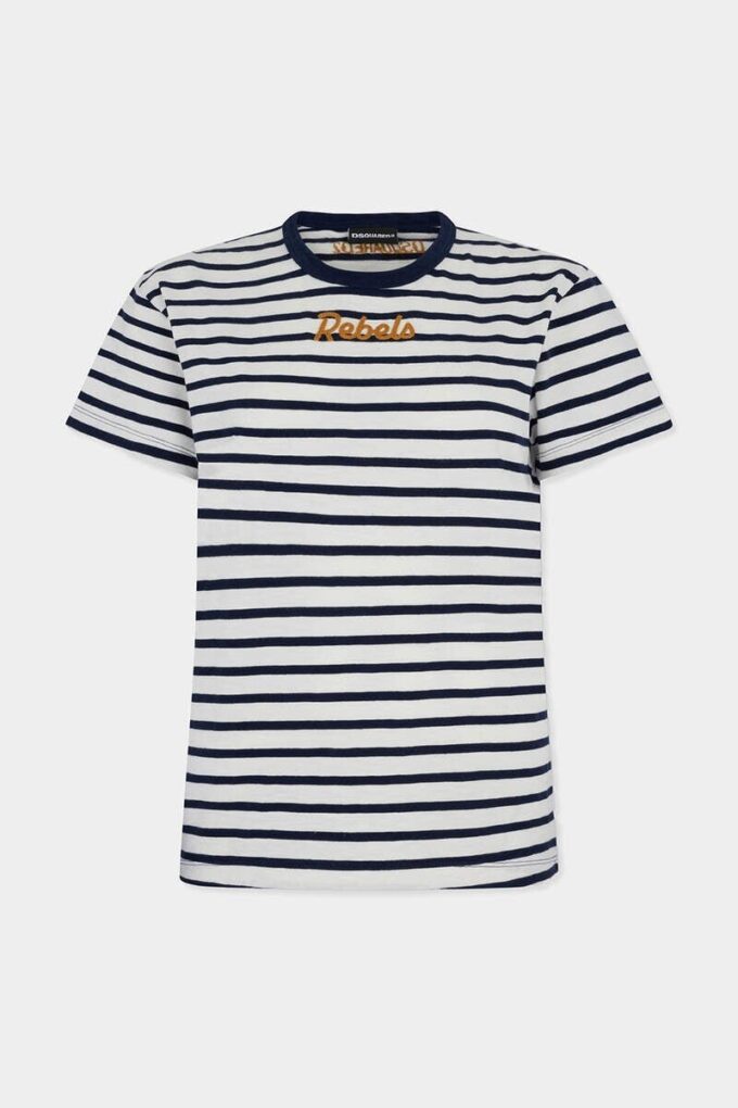 T-shirt a righe dalla vestibilità perfetta T-shirt a righe dalla vestibilità perfetta
