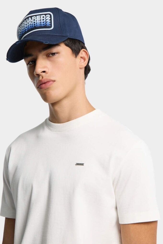 T-shirt Cool Fit con placca con logo Dsquared2 T-shirt Cool Fit con placca con logo Dsquared2
