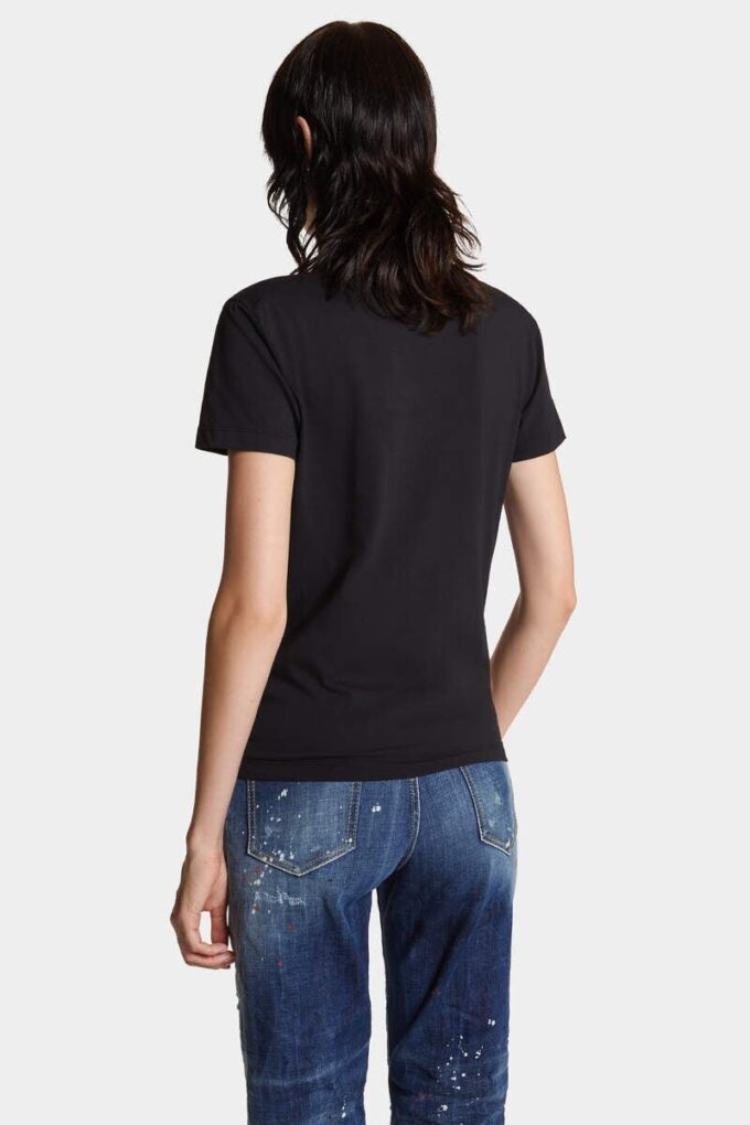 T-shirt D2 Milano dalla vestibilità perfetta T-shirt D2 Milano dalla vestibilità perfetta
