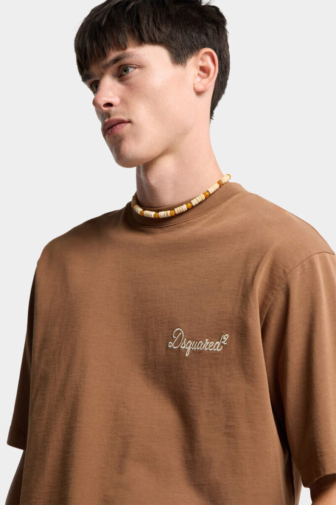 T-shirt dalla vestibilità ampia firmata Dsquared2 T-shirt dalla vestibilità ampia firmata Dsquared2