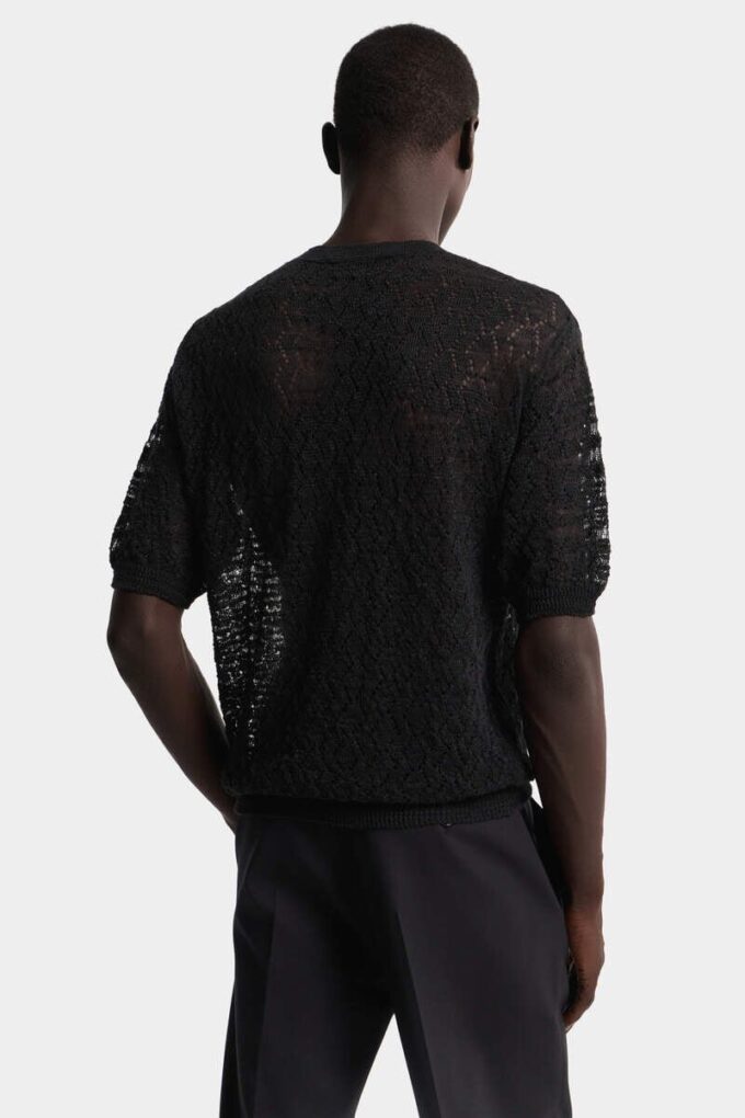 T-shirt in maglia traforata T-shirt in maglia traforata